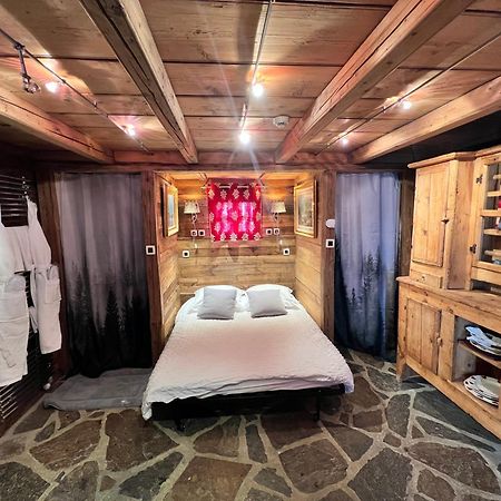 Hotel Les Chalets De Philippe Avec Jacuzzis Privatifs Chamonix Kültér fotó