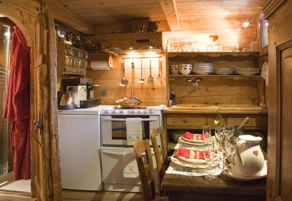 Hotel Les Chalets De Philippe Avec Jacuzzis Privatifs Chamonix Kültér fotó
